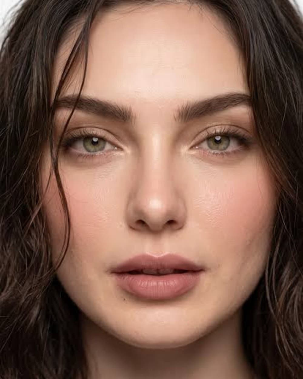 Model wearing the Nu Parisien look: sheer tint and a natural flush